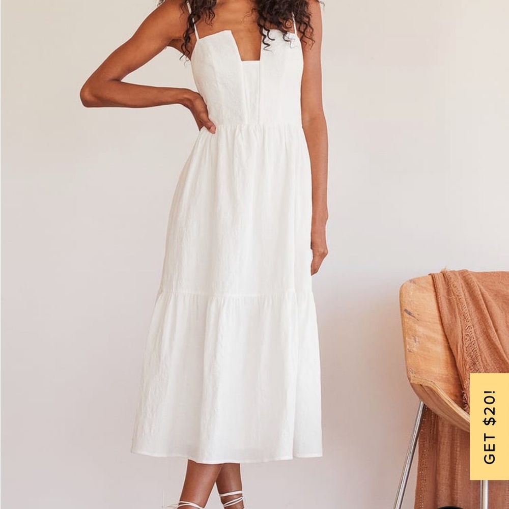 Lulus Simplicity and Sweetness White Sleeveless Tiered Midi Dress size M